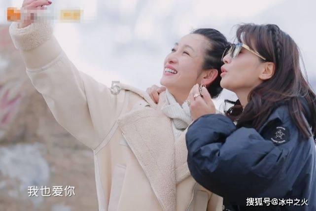 空袭敌营